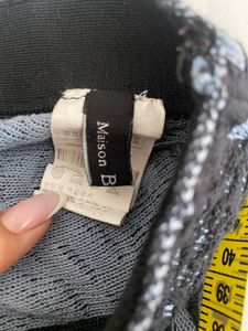 stretchy Patterned Ethnic Skirt waist 30