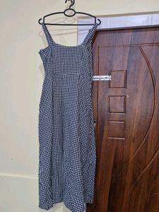 Gingham Sundress - Cute &amp; Casual Size L