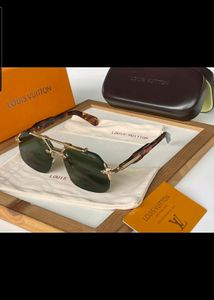 Louis VUITTON SUNGLASSES
