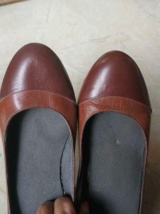 Brown Leather Round Toe Heels Sale 399₹