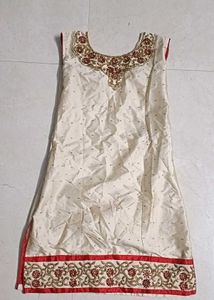 elegant red and creame kurta set