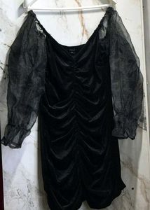 Darzi Black Velvet Mini One-piece Dress