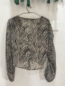 Black and Beige Front Tie Up Top