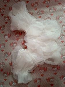 Ruffled Tulle Sleeves