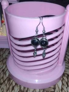 Dangling Black Stone Earrings
