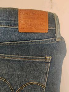 Levis Jeans