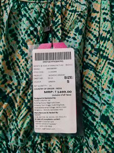 Dressberry Green Dress