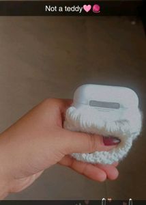EARPODS HOLDER