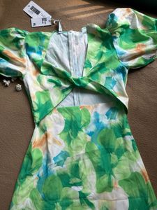Newme Front Cut Floral Dress