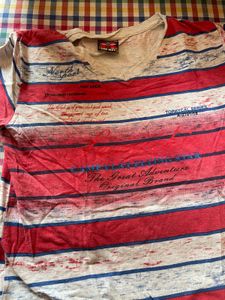 Mens T shirt