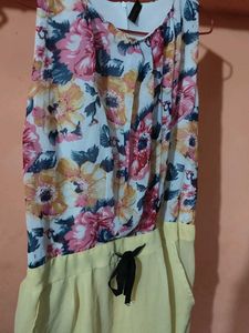 Floral Print Sleeveless Dress