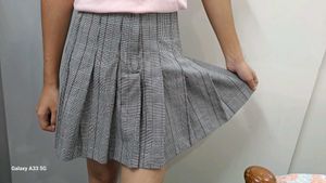 Plaid Pleated Skirt