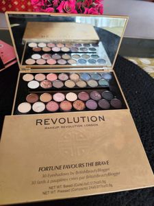 Revolution Makeup Eyeshadow palate