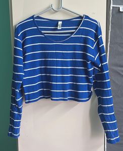 Women Round Neck Crop Top