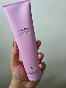 Zara GARDENIA and VIOLET BLOSSOM shimmer Body Loti