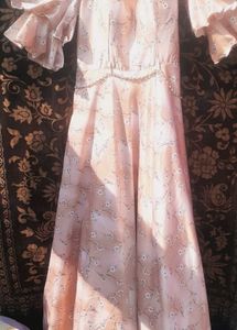 Vintage Floral Dress Gown 1 time worn adjustab