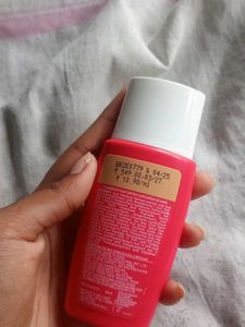 DOT &amp; KEY tinted suncreen