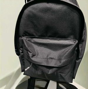 Black Backpack perfect Size for everything