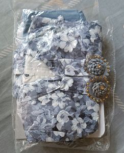 Gray top With shorts New condition