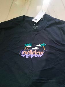 ADIDAS Graphic Tee
