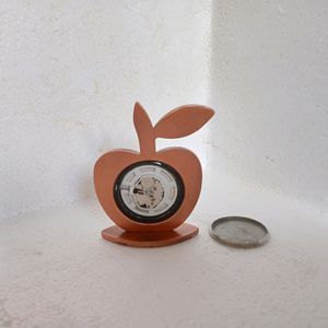 Table or car Desktop mini clock.