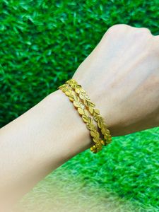 ✨ Elegant Gold-Finish Kada (Artificial) ✨