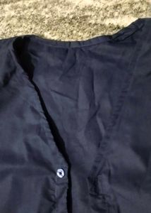 Navy Sleeveless Button-Down Top For School Or Clg