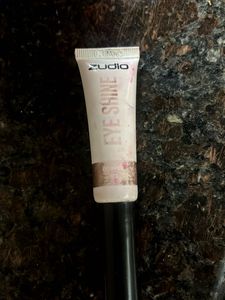 Zudio Eyeshadow/eyeliner