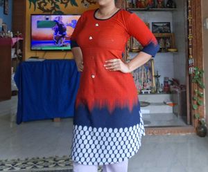 Red &amp; Blue Printed Kurta