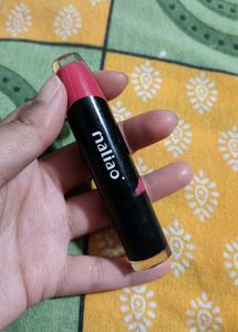 combo pack of lipstick, lip liner , lipgloss, liqu