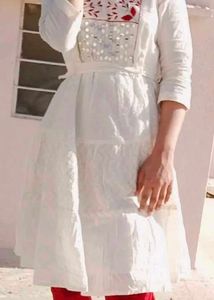 Off White Kurti