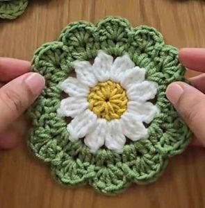 Crochet Daisy Coasters