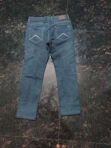 Distressed Denim Jeans