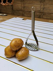 tainless Steel Potato Masher & Vegetable Smasher f