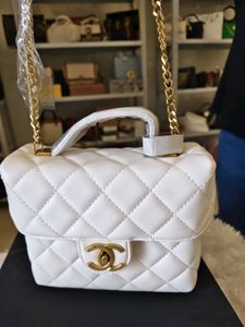 HANDBAGS HI HANDBAG🛍️🛍️