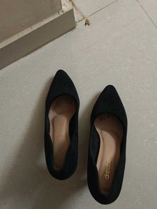 For Sale: DressBerry Pencil Heels – Like New