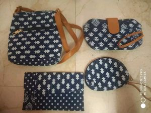 Set Of 5 Pieces Handbags Combo