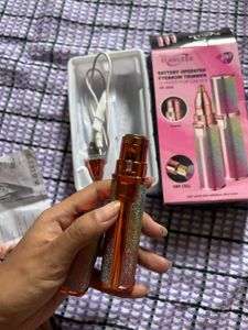 Blawless Eyebrow Trimmer