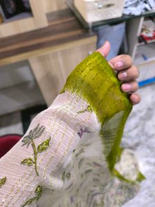 White Saree With Green Leaf Prints