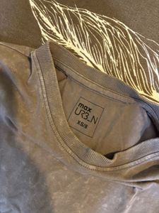 Tie - Dye cropped tee