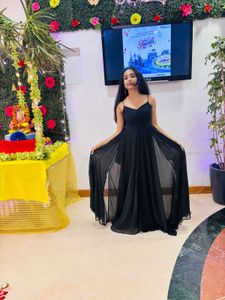 Elegant Black Maxi Dress