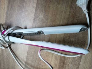 Kemei Hair Straightener - Pink &amp; White