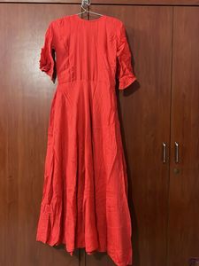Elegant Red Embroidered Kurta