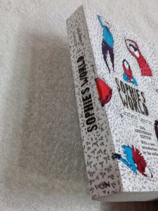 Sophie&#39;s World - 20th Anniversary Edition