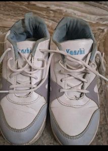 Used Women's Athletic Shoes