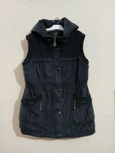 Sleeveless Quilted Vest
