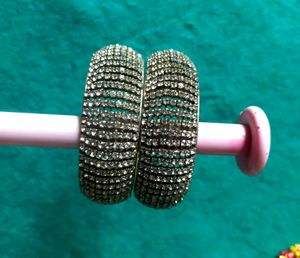 Bangles set