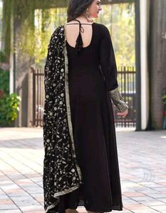 Elegant Black Anarkali Kurta Set