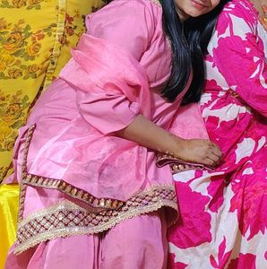 Pink sharara 🩷👌 M- L size