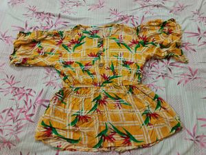 Selling Floral Top